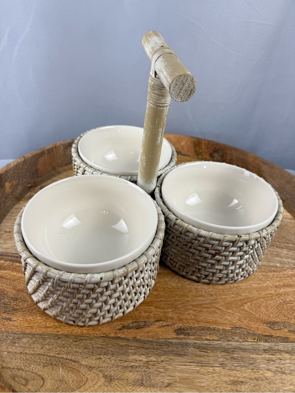 Farmhouse Rattan Dip Bowl Set Rustic Condiment Server Wood Handle - Picture 2 of 10